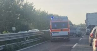 CAIANELLO – Scontro all’ingresso dell’Autostrada: 4 veicoli coinvolti traffico paralizzato